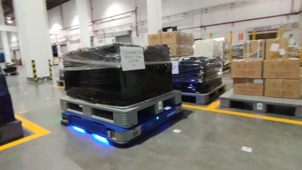 线边搬运-现代中药AGV智能配送项目